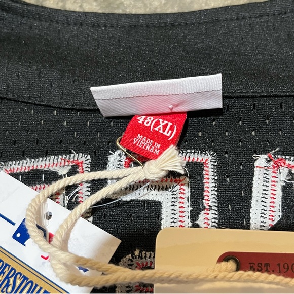 Mitchell & Ness Cincinnati Reds Ken Griffey Jr 2000 Black Jersey Men’s Size XL - Picture 8 of 9